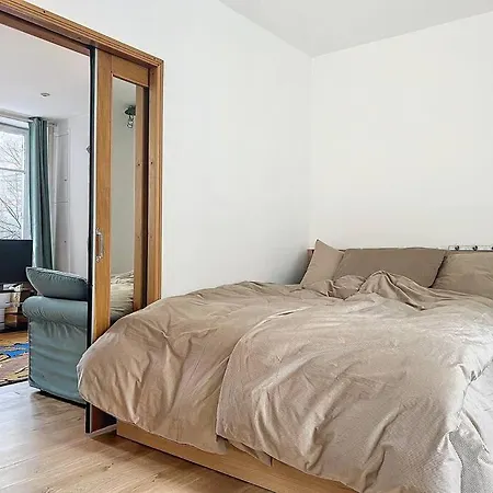 Apartment Contemporain Au Coeur De Paris